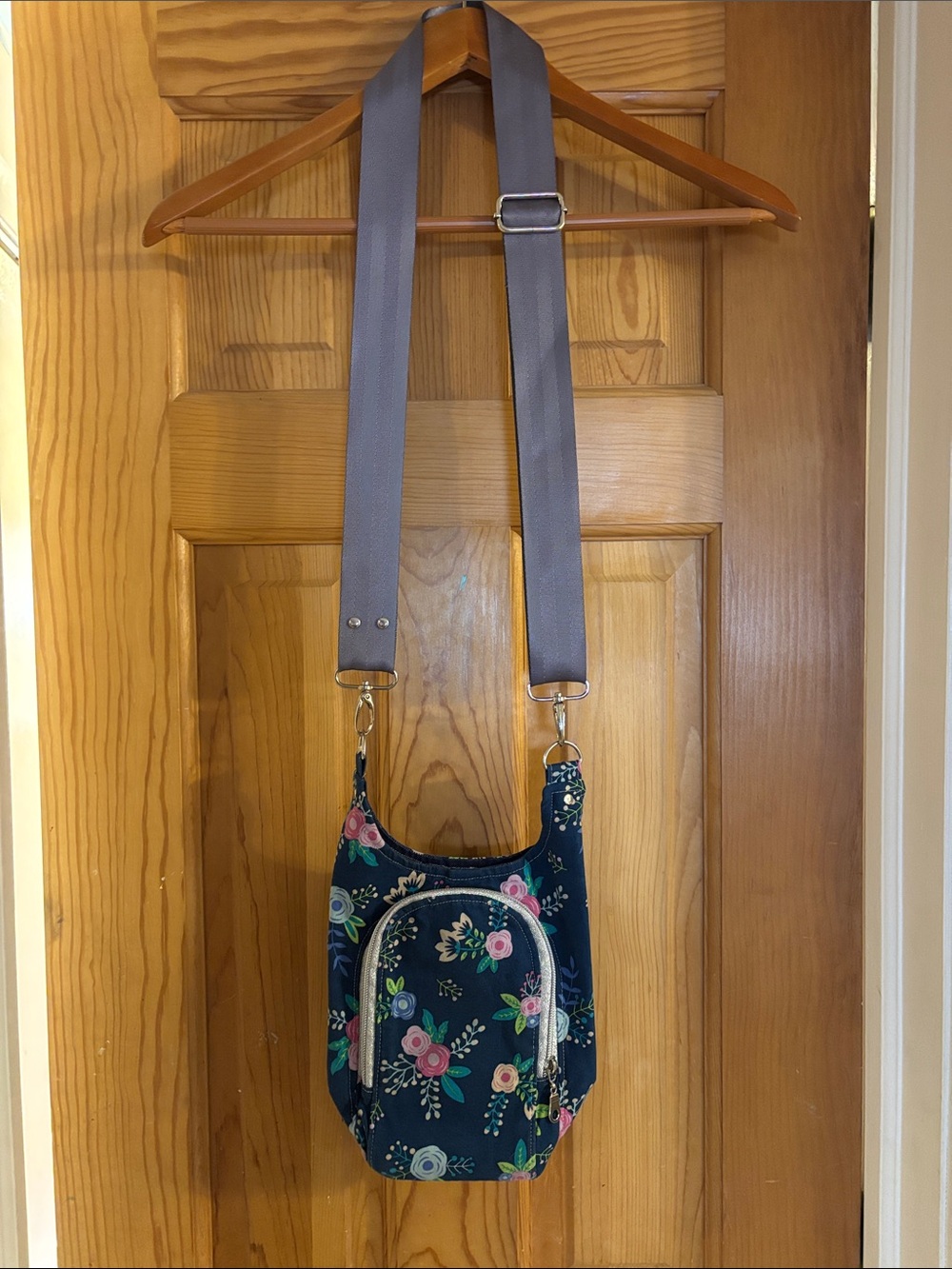 Adjustable Water bottle & Card Holder Floral  Bag